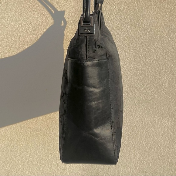 Gucci GG Monogram Nylon Leather Shoulder Bag - Picture 5 of 15